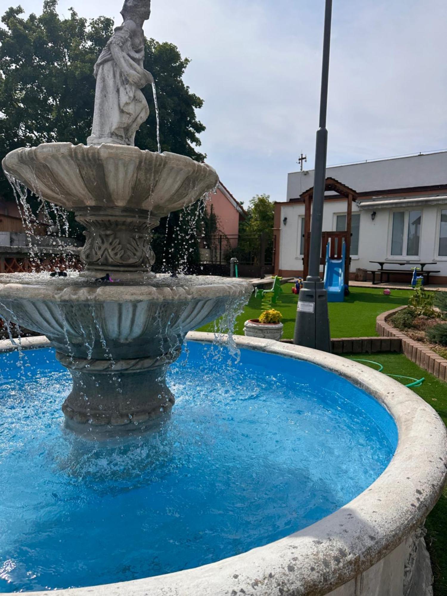 Príjemný byt v srdci Dechtíc Dechtice Exterior foto